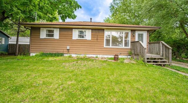 Photo of 12905 W Center St, Hanna City, IL 61536
