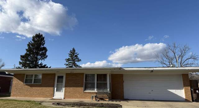 Photo of 3015 W Westport Rd, Peoria, IL 61615