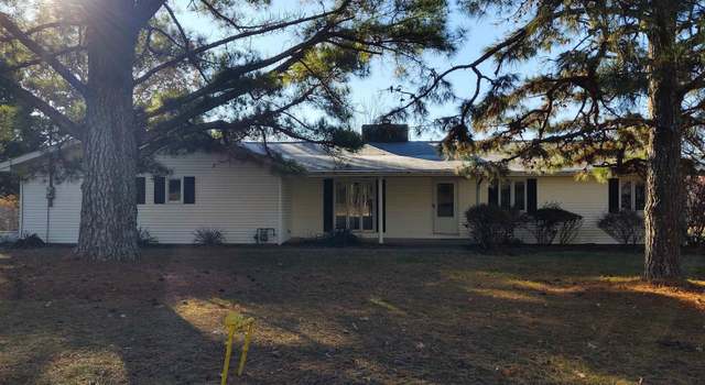 Photo of 9900 State Route 146 Hwy E, Grantsburg, IL 62943