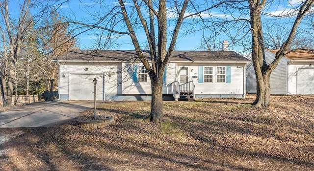 Photo of 66 Buckingham Rd, Chatham, IL 62629