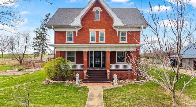 Photo of 225 E 1st St, Maquon, IL 61458