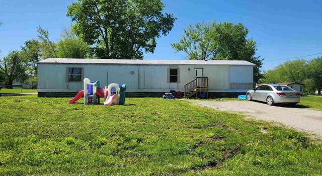 Photo of 181 N Wentworth St, Ashley, IL 62808