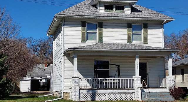 Photo of 1226 N Division St, Davenport, IA 52804