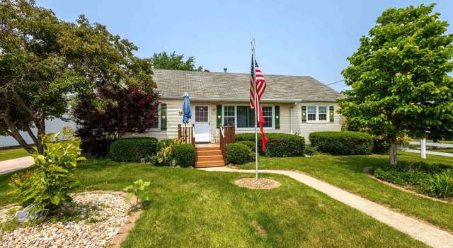 Photo of 117 E 9th Ave, Colona, IL 61241
