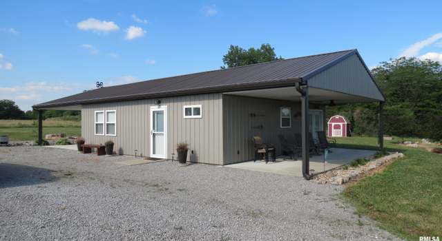 Photo of 155 Bedrock Rdg, Elkville, IL 62932