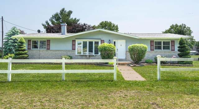 Photo of 428 N River Dr, Princeton, IA 52768