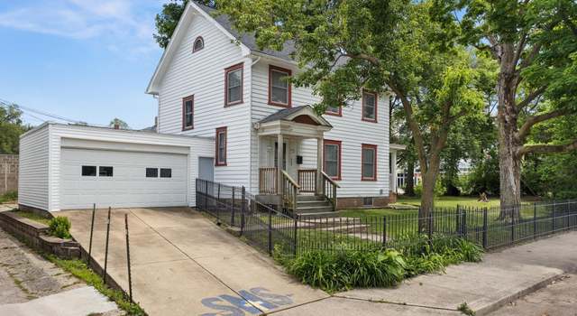 Photo of 1006 N Maplewood Ave, Peoria, IL 61606