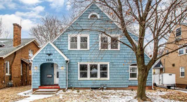 Photo of 1410 N Amber Pl, Peoria, IL 61604