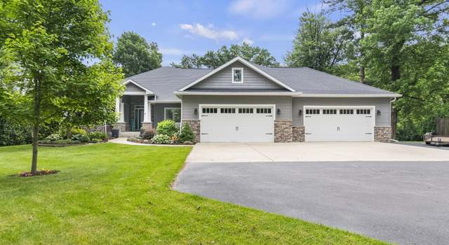Photo of 10 The Elms Ln, Springfield, IL 62712