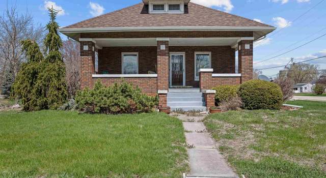Photo of 408 E Henry St, Atkinson, IL 61235