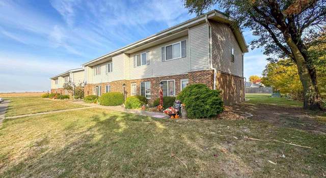 Photo of 102 E Via Ghiglieri St, Toluca, IL 61369