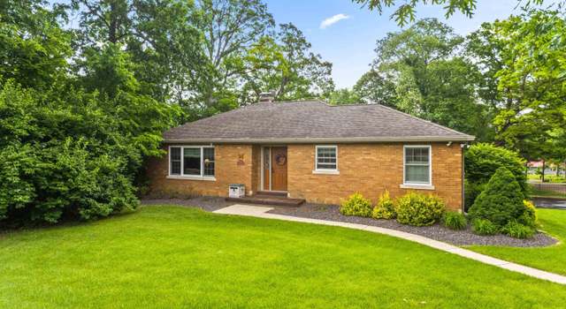 Photo of 1168 N Upper Skyline Dr, East Peoria, IL 61611