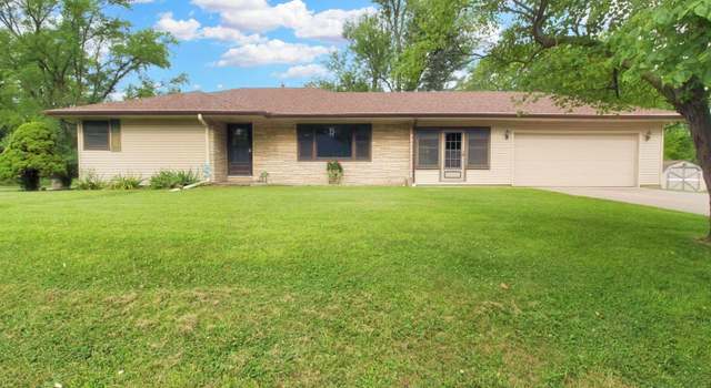 Photo of 1524 W 4th St, Milan, IL 61264