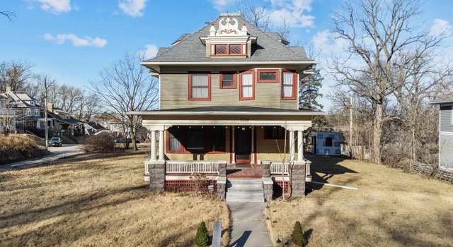 Photo of 1330 20th St, Rock Island, IL 61201