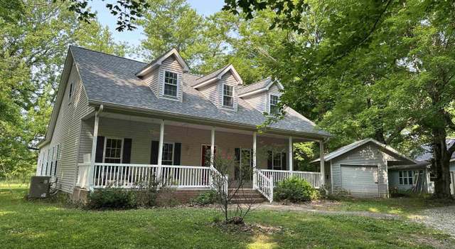 Photo of 545 Creekside Ln, Desoto, IL 62924