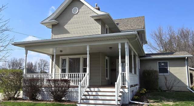 Photo of 408 W Center St, Cambridge, IL 61238