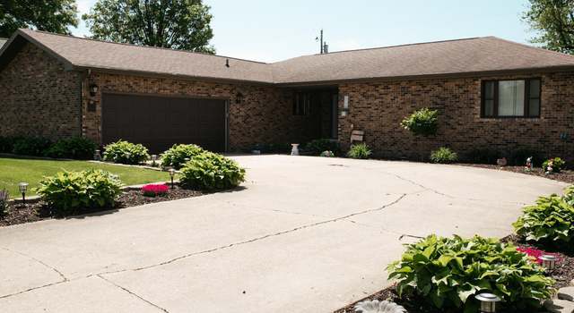 Photo of 205 Hickory St, Kincaid, IL 62540