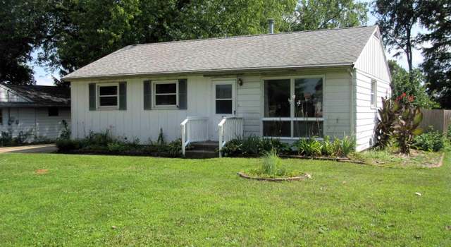 Photo of 1512 W Shenandoah Dr, Peoria, IL 61614