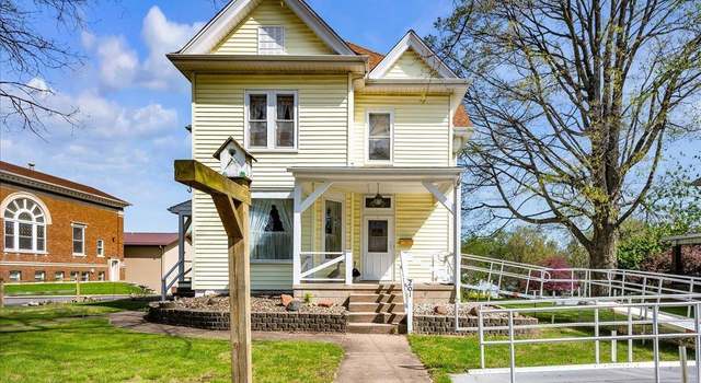 Photo of 201 E Jefferson St, Washington, IL 61571