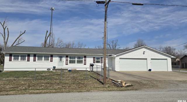 Photo of 2424 Jones St, Eldorado, IL 62930