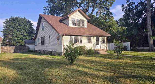 Photo of 1113 S 5th St, Pekin, IL 61554
