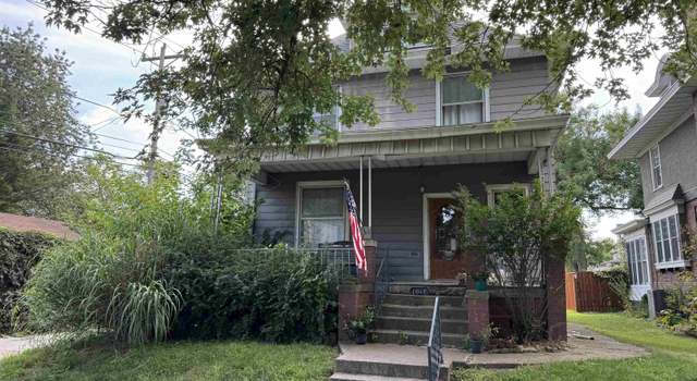Photo of 1011 N Institute Pl, Peoria, IL 61606
