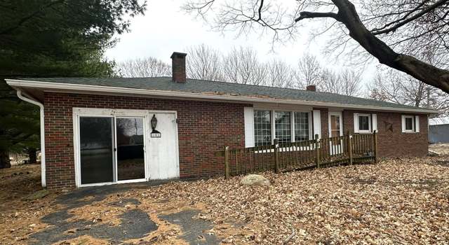Photo of 101 Lynn St, Victoria, IL 61485