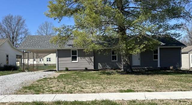 Photo of 414 Charlotte Rd, Marion, IL 62959