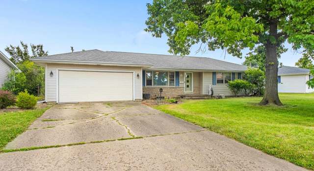 Photo of 6410 N Greenmont Rd, Peoria, IL 61614