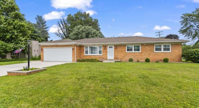 Photo of 2 Evergreen Ct, Williamsville, IL 62693
