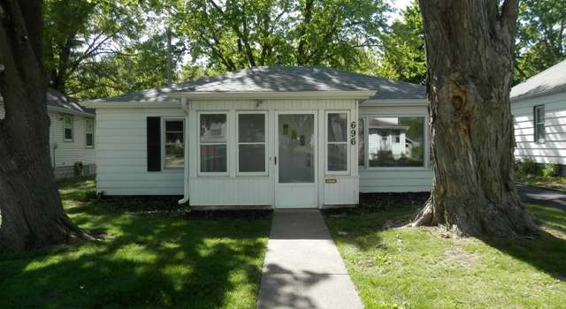 Photo of 696 Olive St, Galesburg, IL 61401