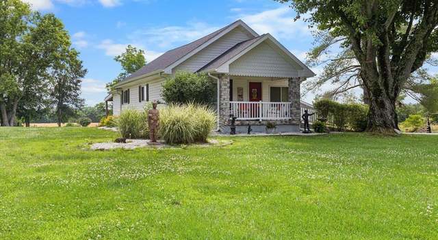 Photo of 12054 Saraville Rd, Marion, IL 62959