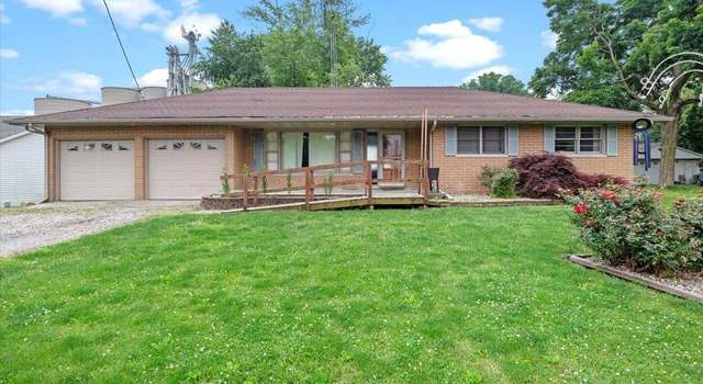 Photo of 409 W Illinois St, New Berlin, IL 62670