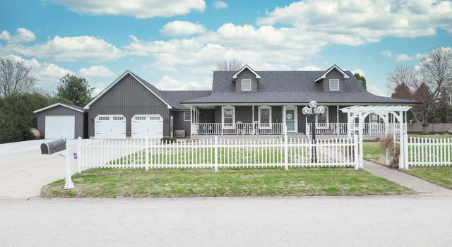 Photo of 417 Margaret St, Atkinson, IL 61235