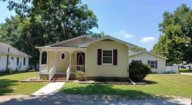 Photo of 1202 Hoffard Ave, Johnston City, IL 62951