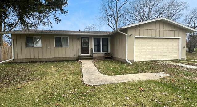 Photo of 205 W Apple St, Kirkwood, IL 61447