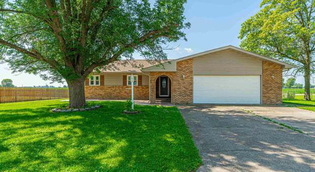 Photo of 5 Lamplighter Cir, Mt Pulaski, IL 62548