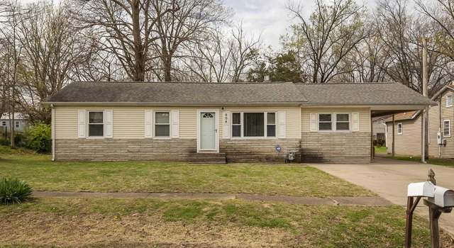 Photo of 804 N Almond St, Carbondale, IL 62902
