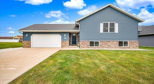 Photo of 2113 Lexi Dr, Eureka, IL 61530