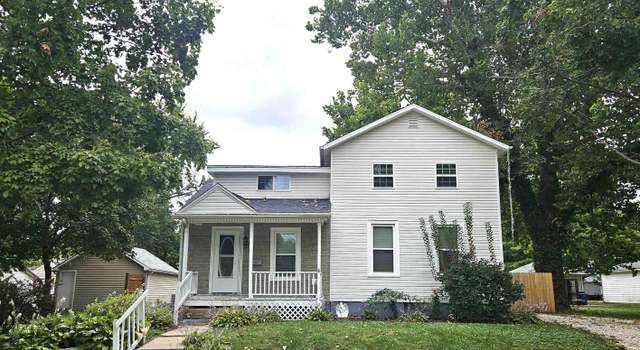 Photo of 317 N C St, Monmouth, IL 61462-1633