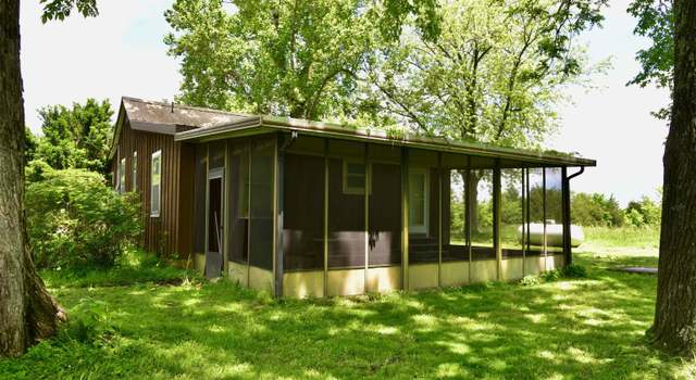 Photo of 2600 Pleasant Ridge Rd, Vienna, IL 62995