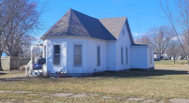Photo of 415 W 4th St, Golden, IL 62339