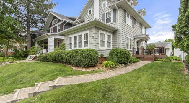 Photo of 1512 W Parkside Dr, Peoria, IL 61606