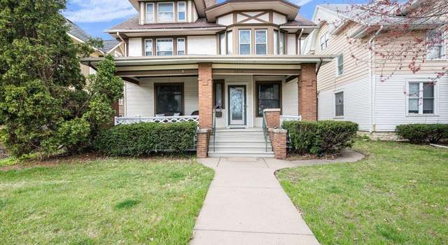 Photo of 2218 Harrison St, Davenport, IA 52803