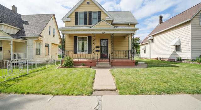 Photo of 2006 Dixwell St, Davenport, IA 52802