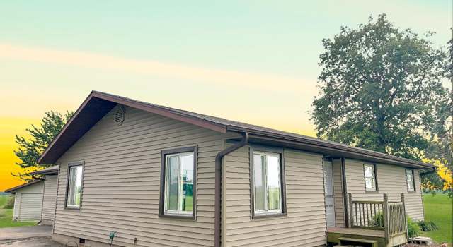 Photo of 946 Knox Hwy 27, Gilson, IL 61436
