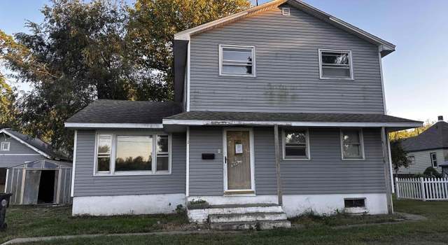 Photo of 1412 E 5th St, Beardstown, IL 62618