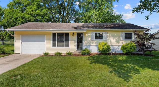 Photo of 317 Circle Dr, Morton, IL 61550