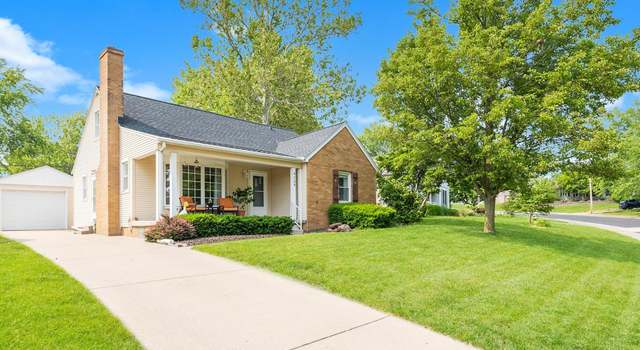 Photo of 4129 N Hollyridge Cir, Peoria, IL 61614