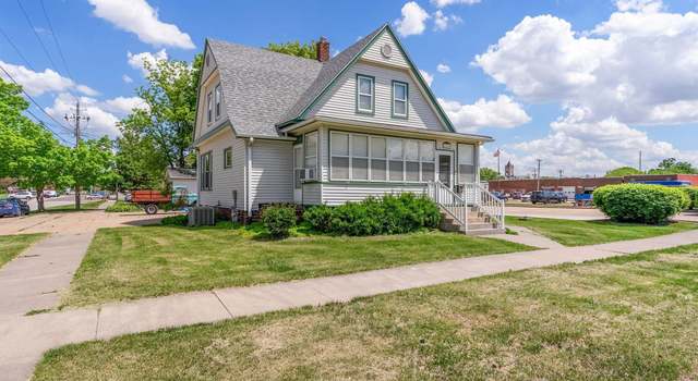 Photo of 110 NW 3rd Ave, Aledo, IL 61231